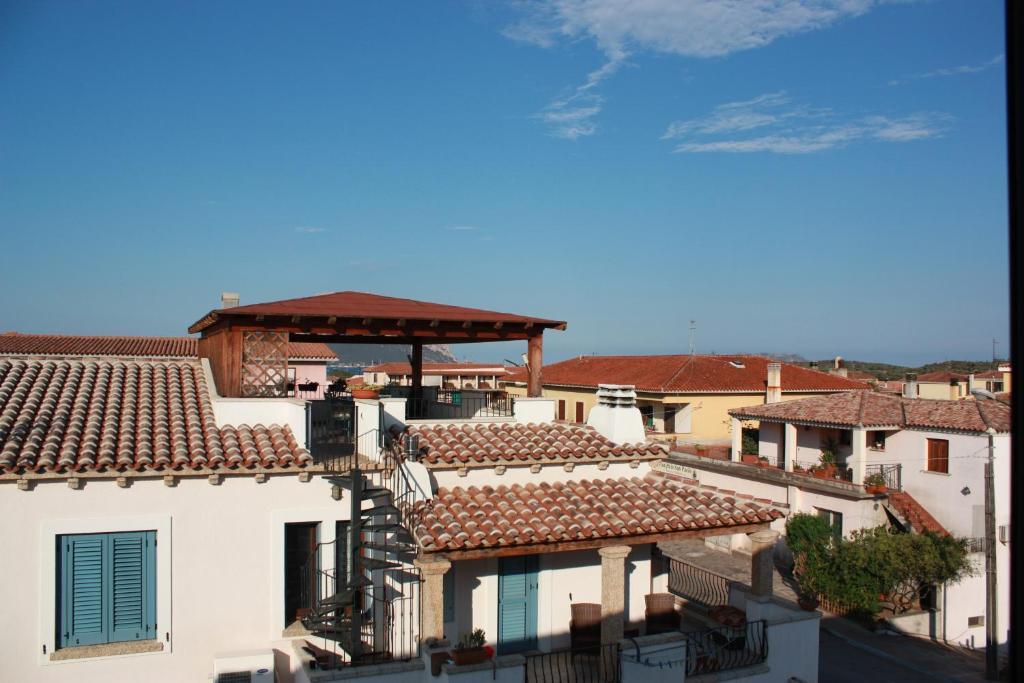 Rotta Per Tavolara Loiri Porto San Paolo